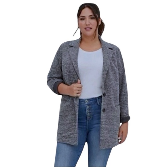 NEW TORRID STUDIO Double Knit Boyfriend Blazer Grey Plaid Size 2X TORRID 2 NWOT - Picture 9 of 17